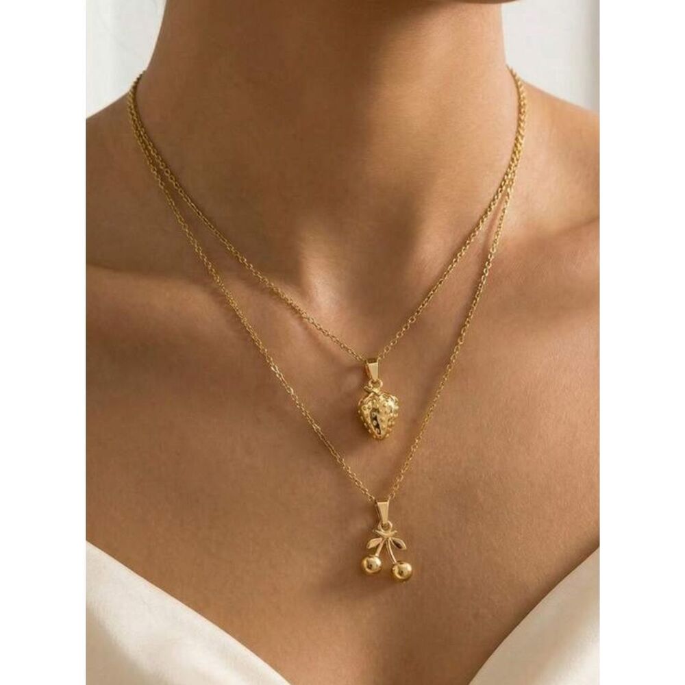 Strawberry necklace #2535